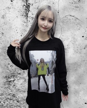 【百永 さりな】Collaboration Long T-shirt